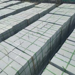 德阳 芝麻白1.8公分火烧300*600地铺，清仓大甩卖