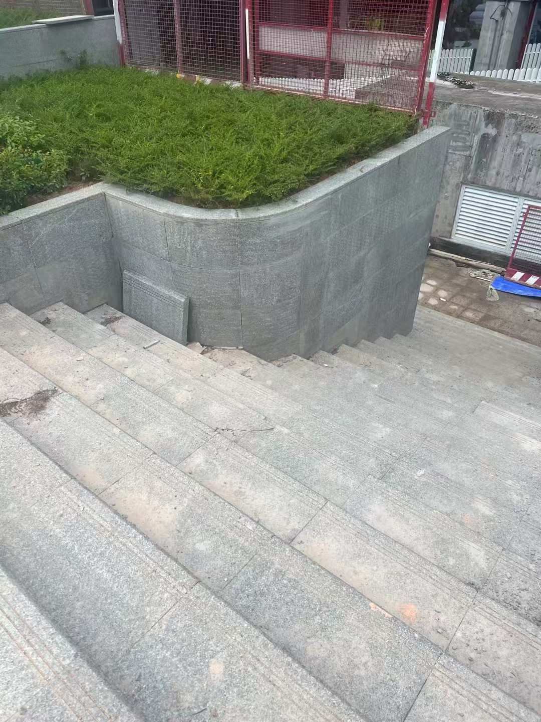 德阳 芝麻黑火烧面铺装案例