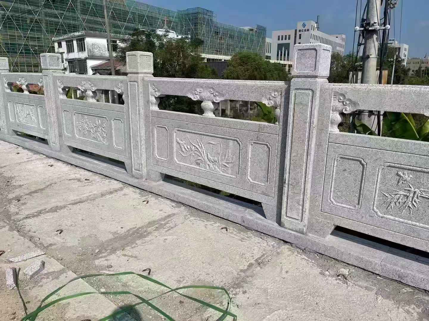 德阳 芝麻白栏杆