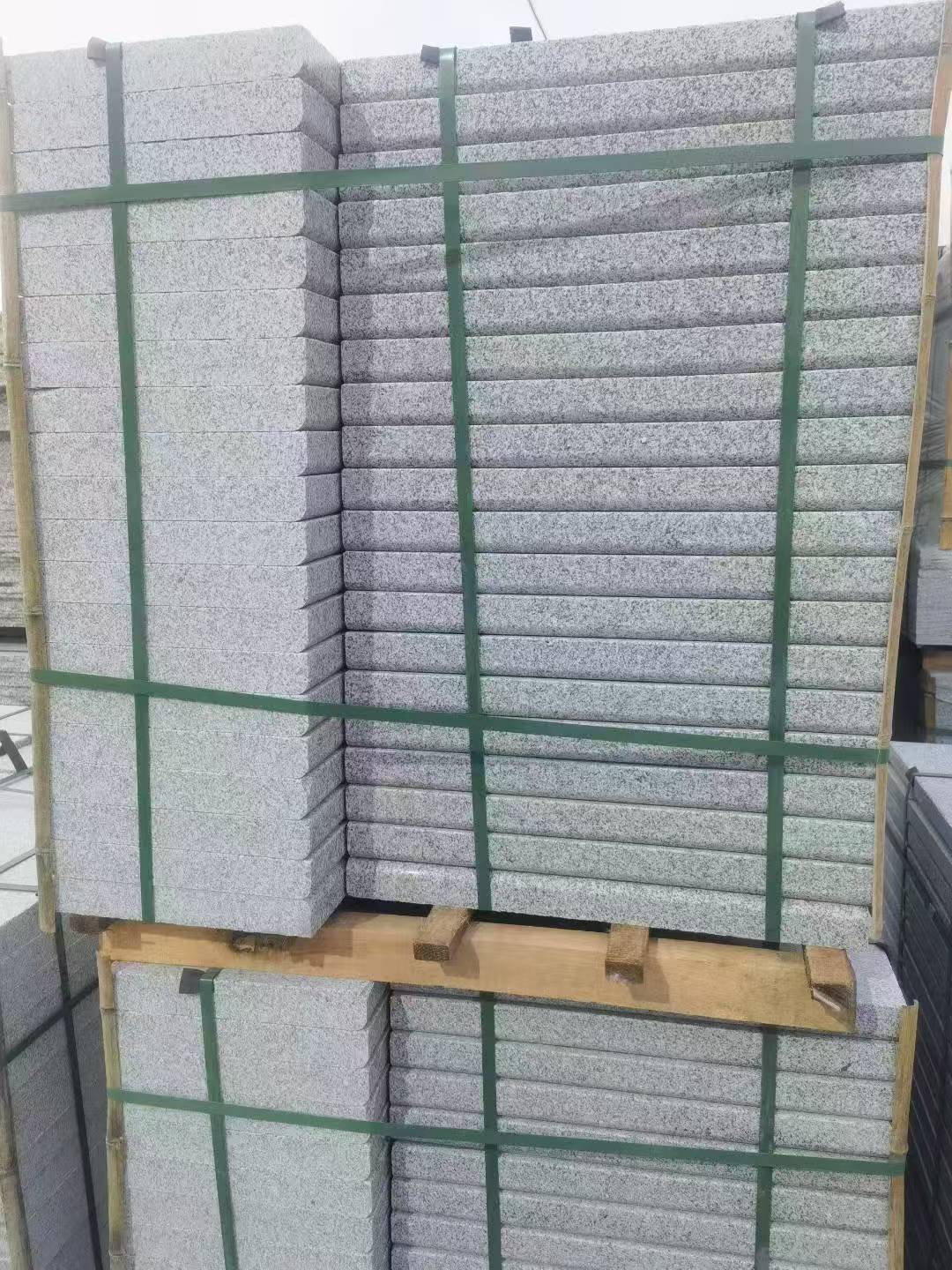 德阳 5公分芝麻白，倒斜角，室外楼梯踏步